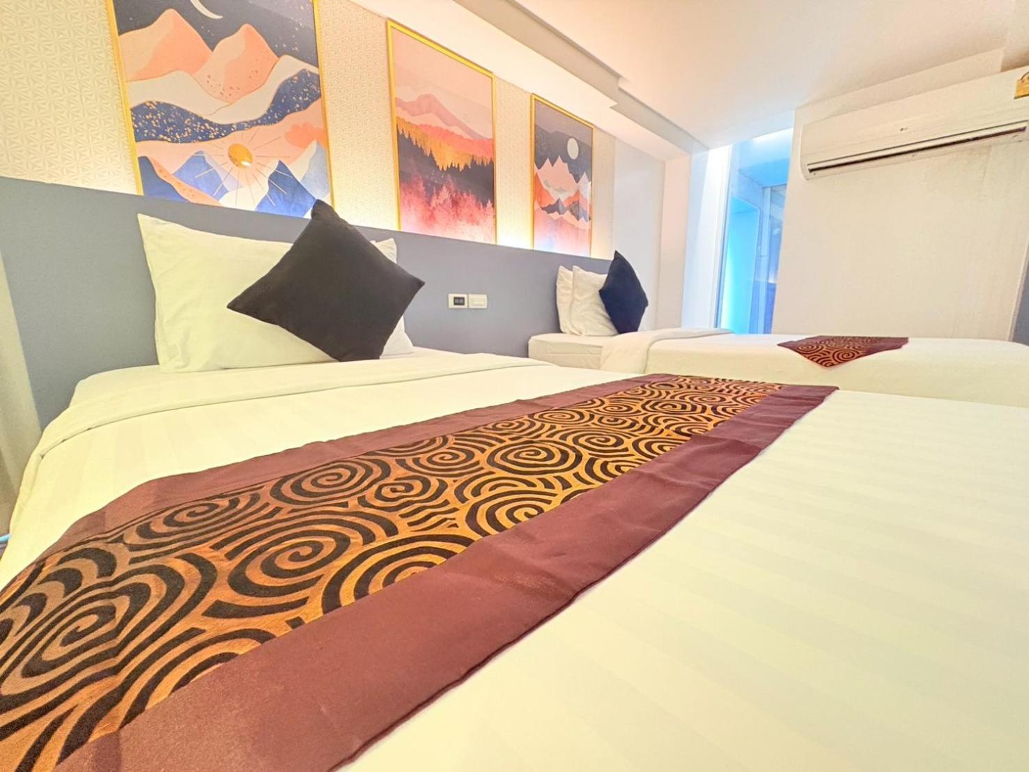 I Silom Hotel 4*