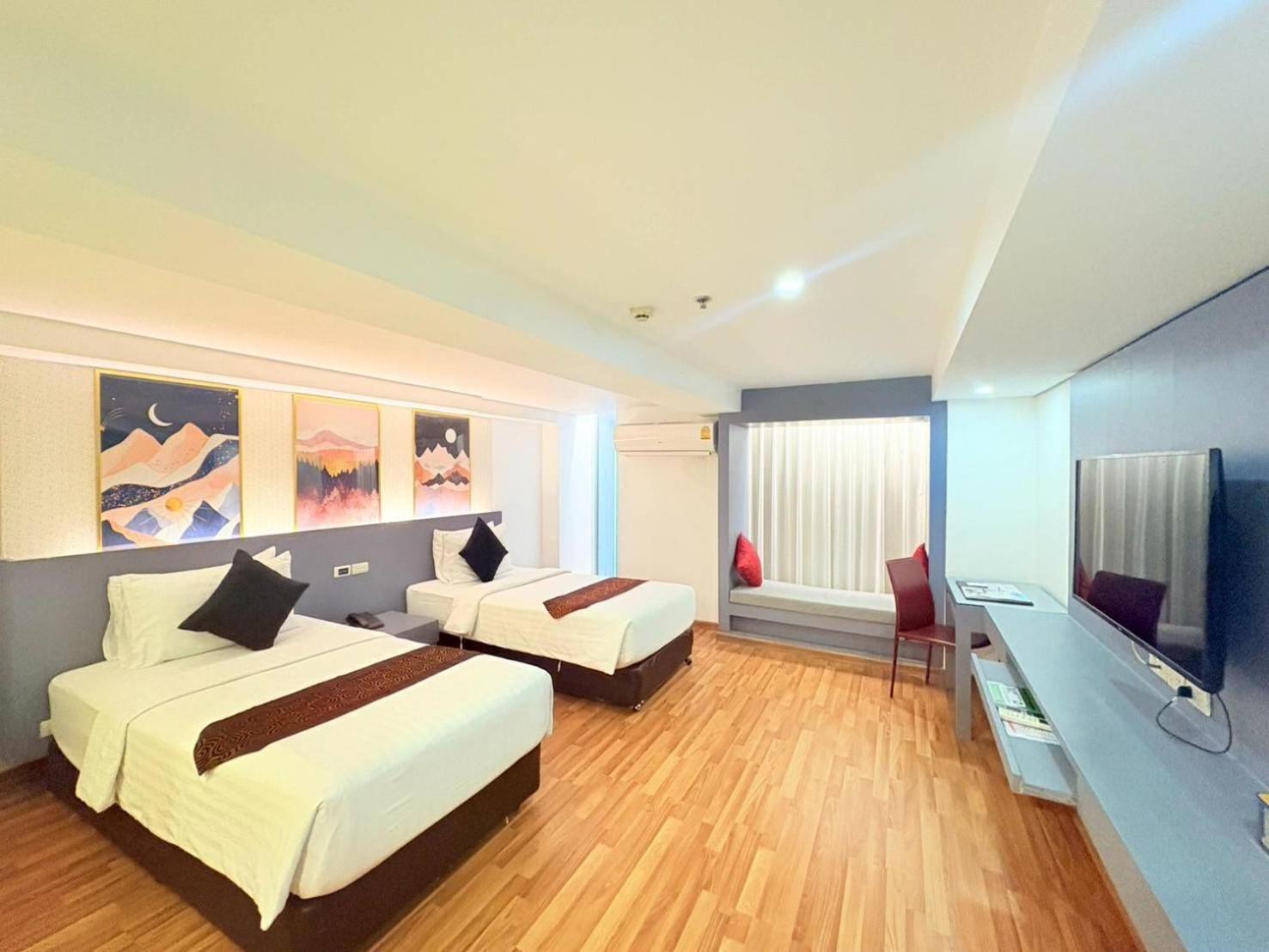 Hotel I Silom 4*